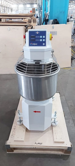 Машина тестомесильная спиральная электрическая ТМС-40НН-2П (сер CHEF) для мастер-классов зав. №454